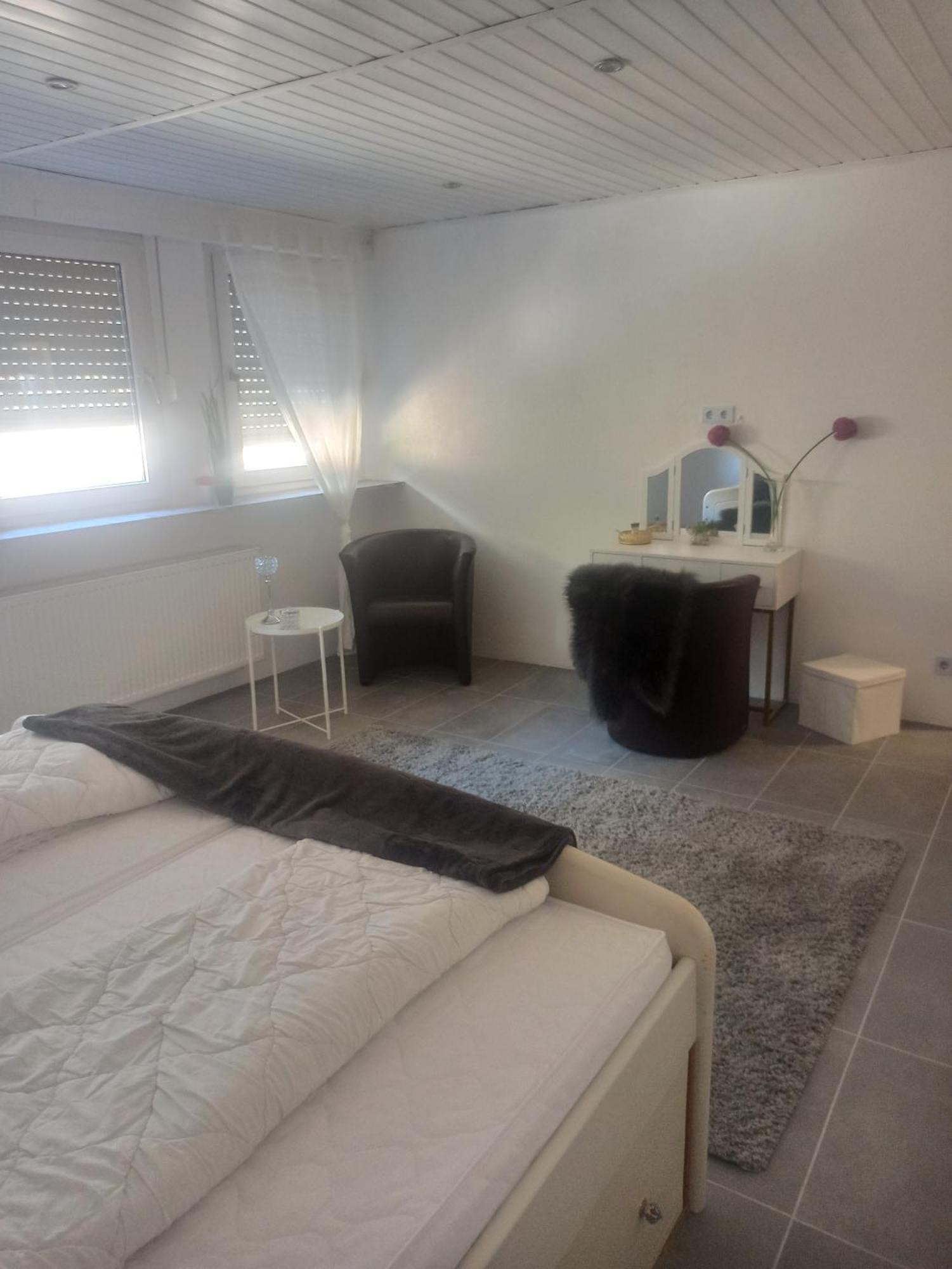 Apartamento Riesling Hatzenport Exterior foto